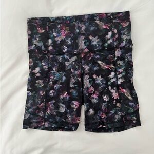 lululemon 6” Fast & Free shorts